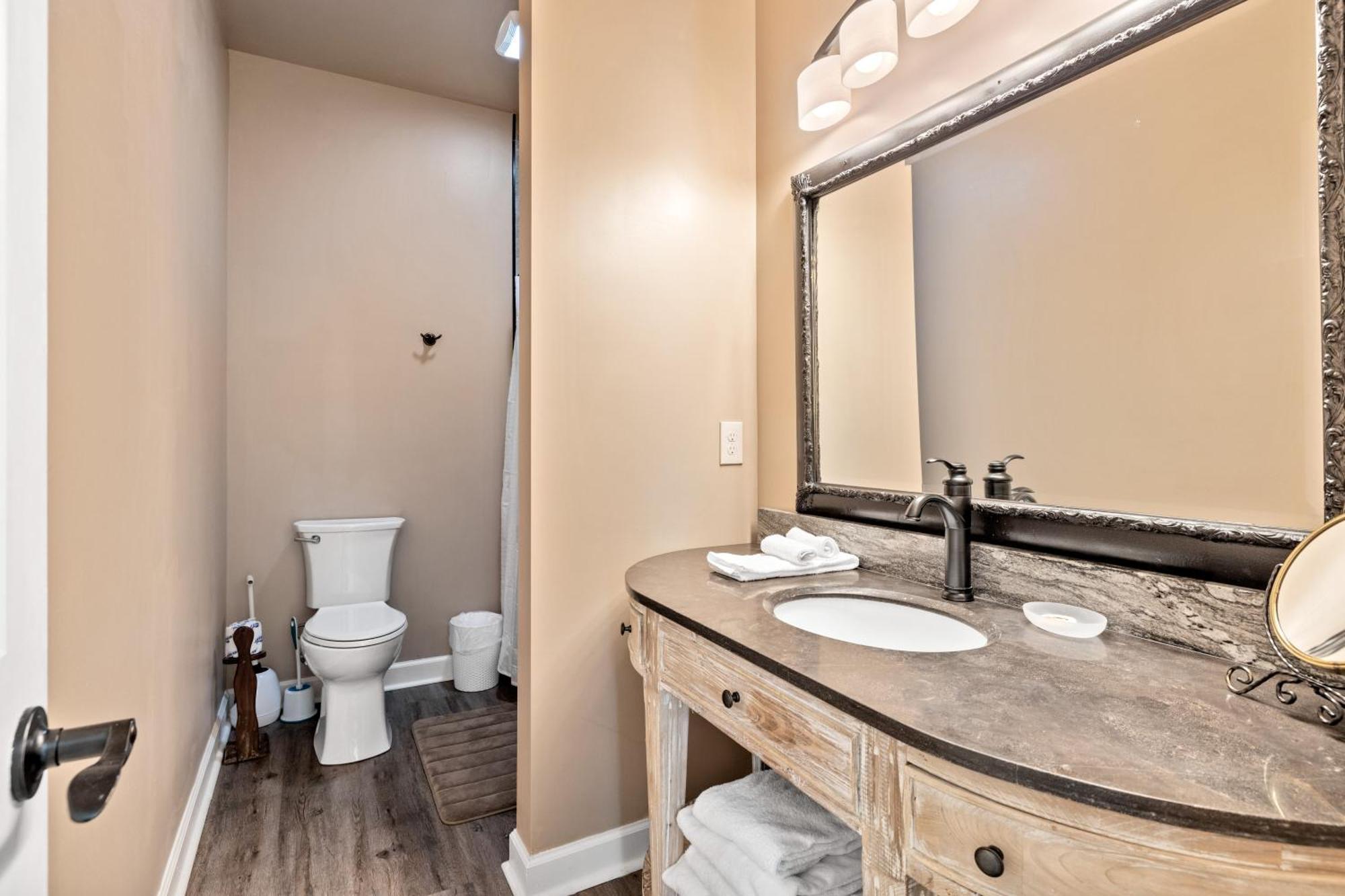 Bear Pass Is A 3 Bed 2 Bath Craftsman Style Home Located Within Walking Distance To Dt Gatlinburg Exterior foto